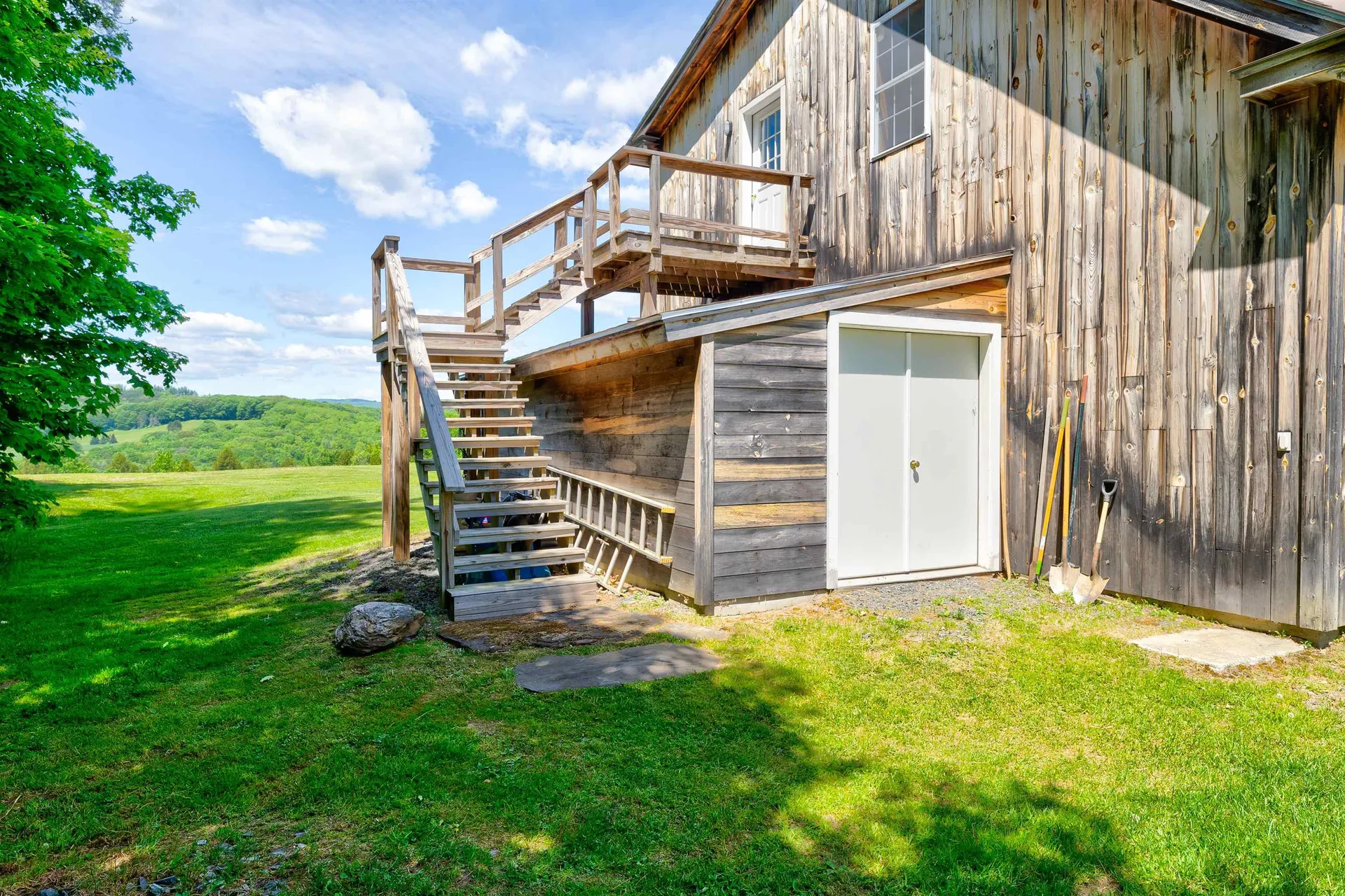 30 Garcia Lane Hartland VT 05048