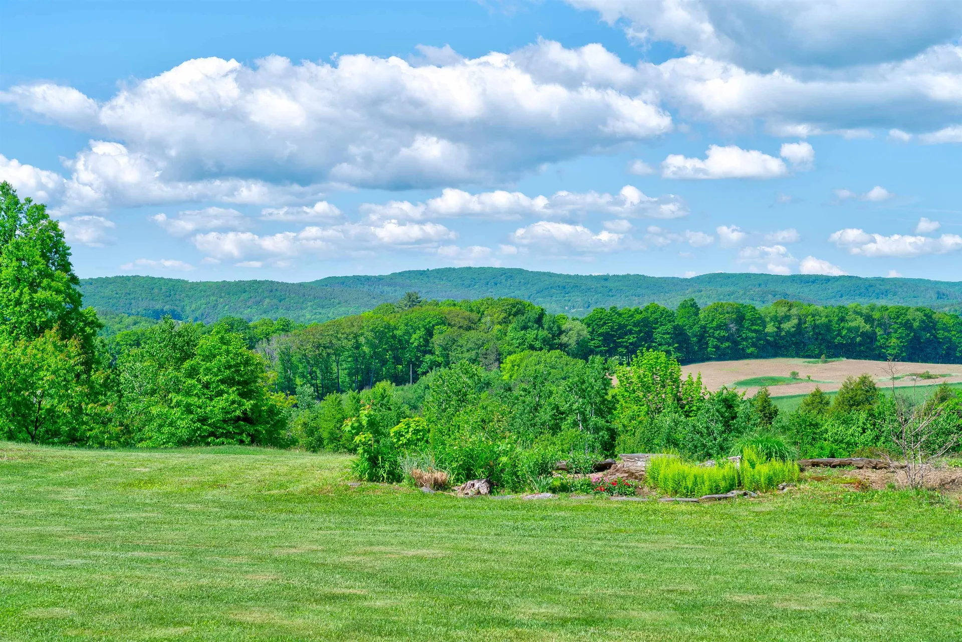 30 Garcia Lane Hartland VT 05048