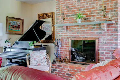 30 Garcia Lane Hartland VT 05048