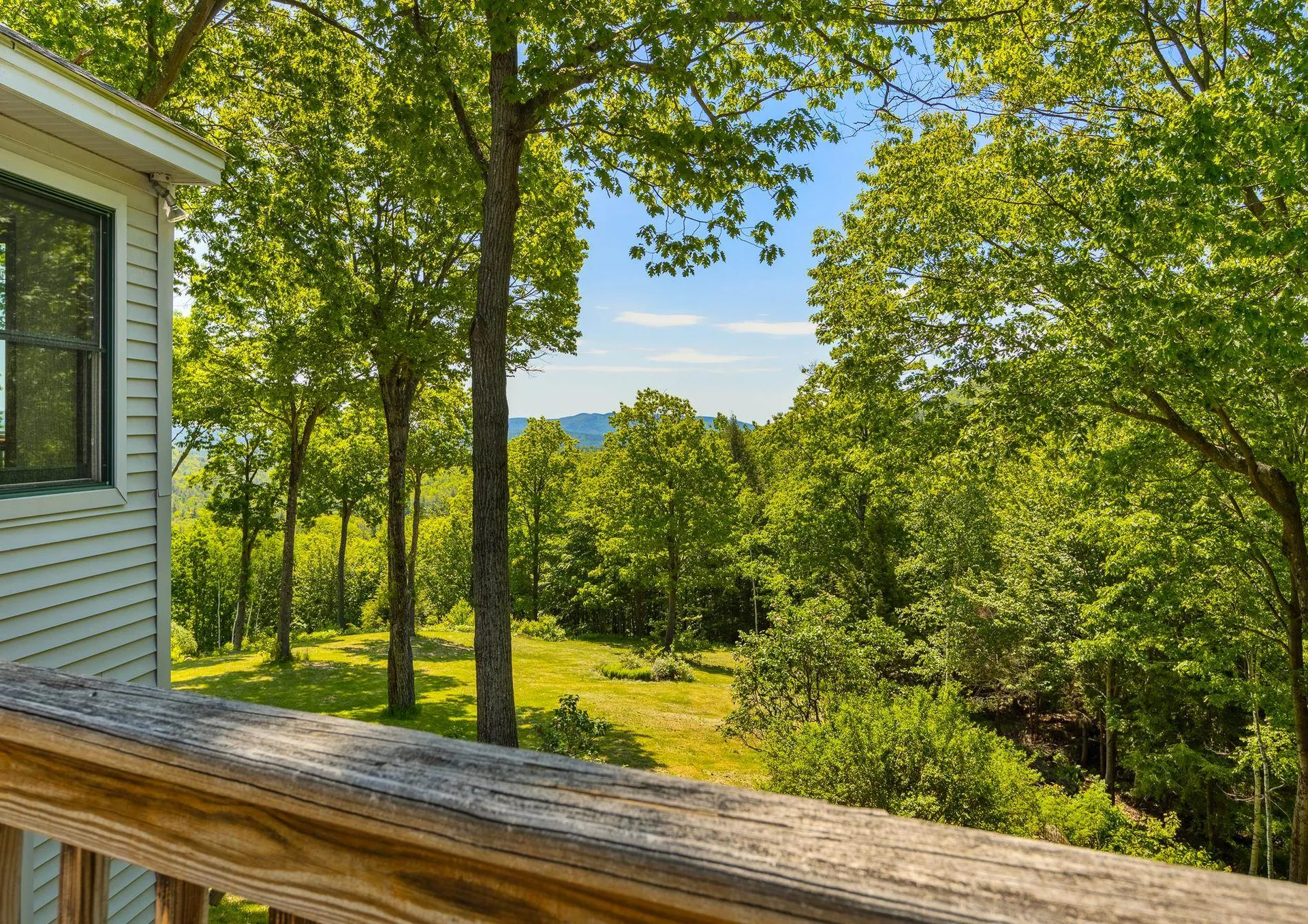 67 Old Post Road Newbury NH 03255