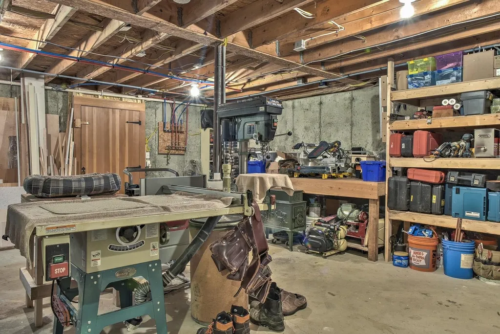 162 Old Forest Road Stoddard NH 03464