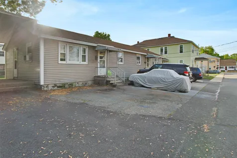 9-11 4th Street Nashua NH 03060