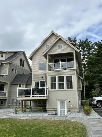 14 Lake Shore Drive Moultonborough NH 03254