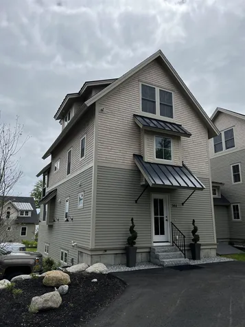 14 Lake Shore Drive Moultonborough NH 03254