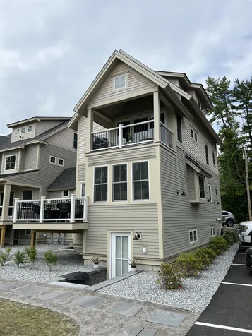 14 Lake Shore Drive Moultonborough NH 03254