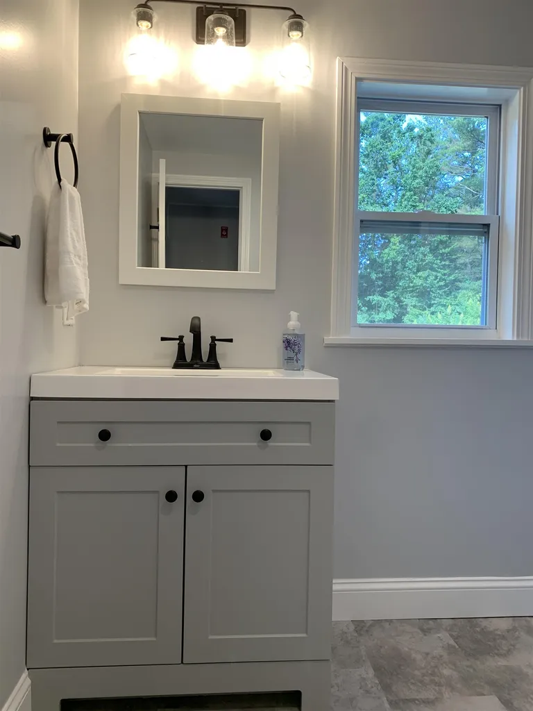 13 Linda Street Danville NH 03819
