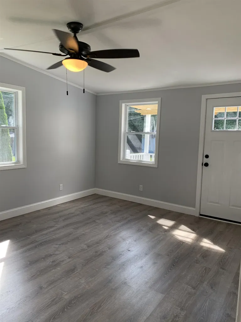 13 Linda Street Danville NH 03819