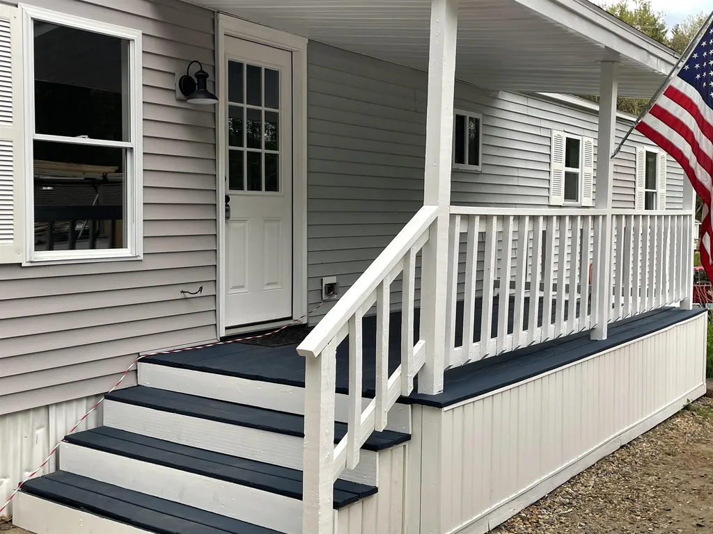 13 Linda Street Danville NH 03819