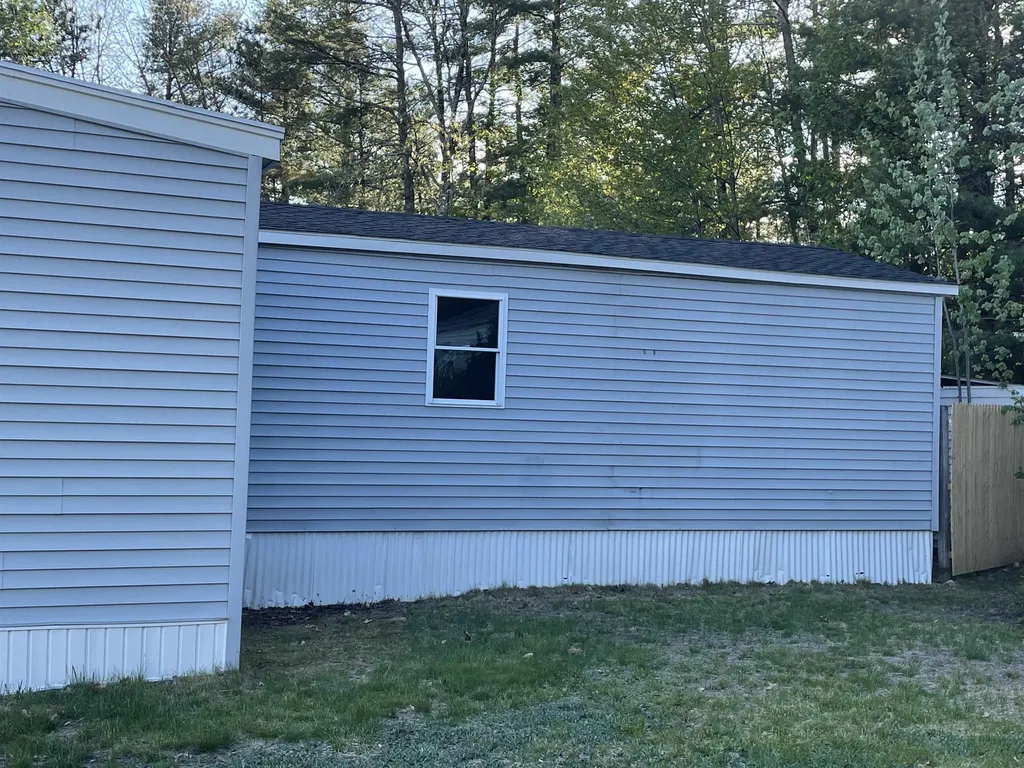 13 Linda Street Danville NH 03819