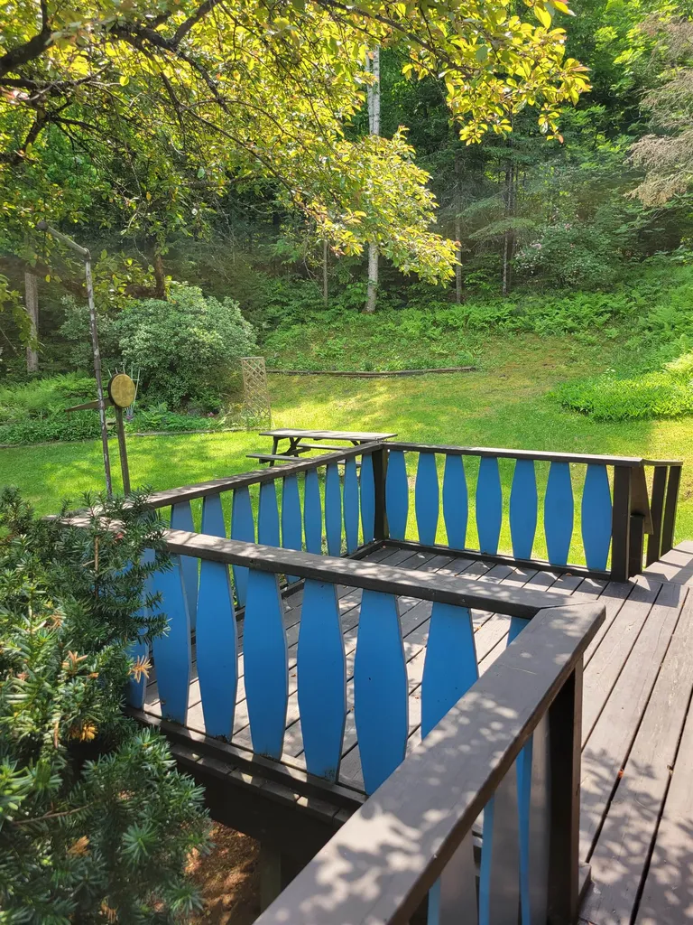 91 Springfarm Road Claremont NH 03743