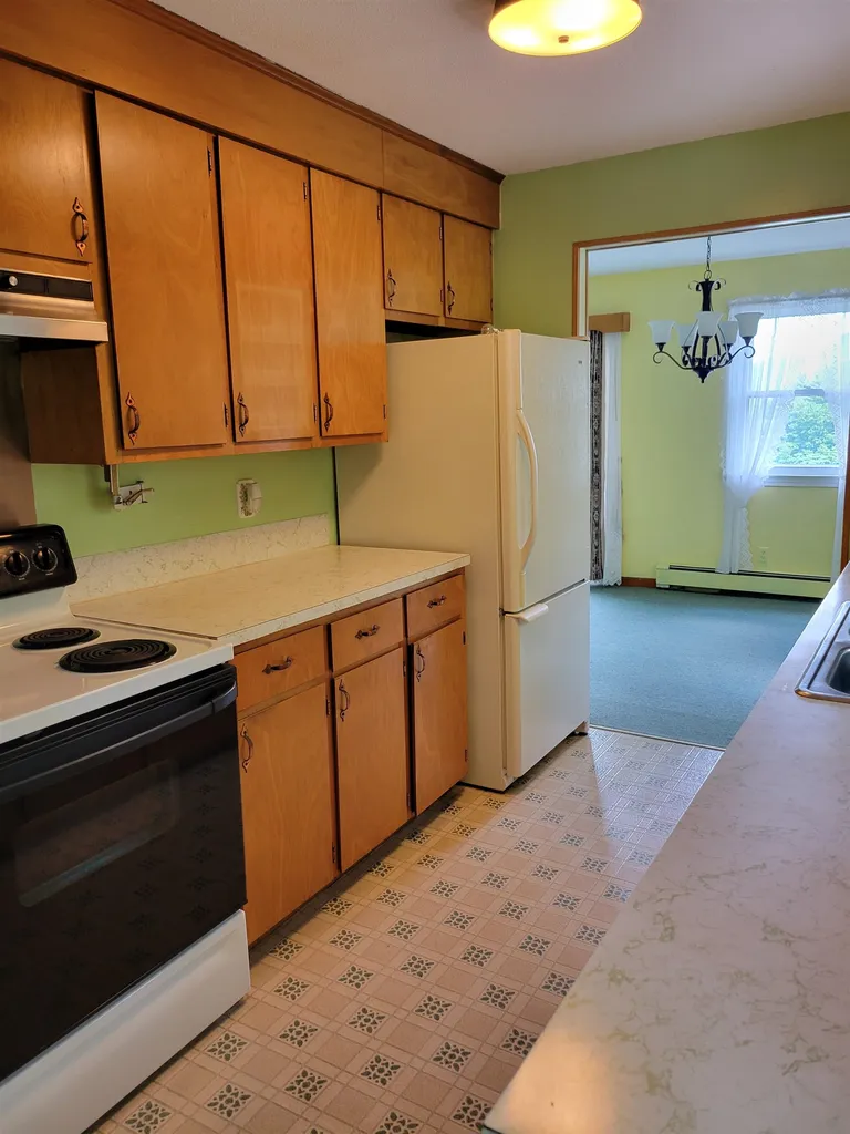 91 Springfarm Road Claremont NH 03743