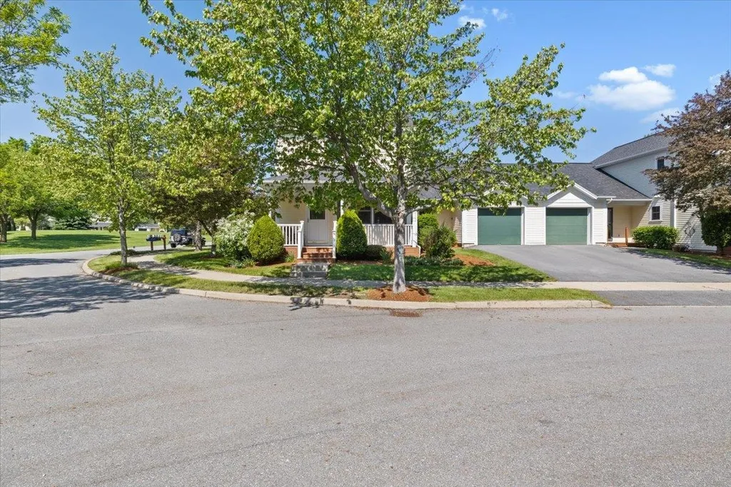 156 Commons Road Williston VT 05495