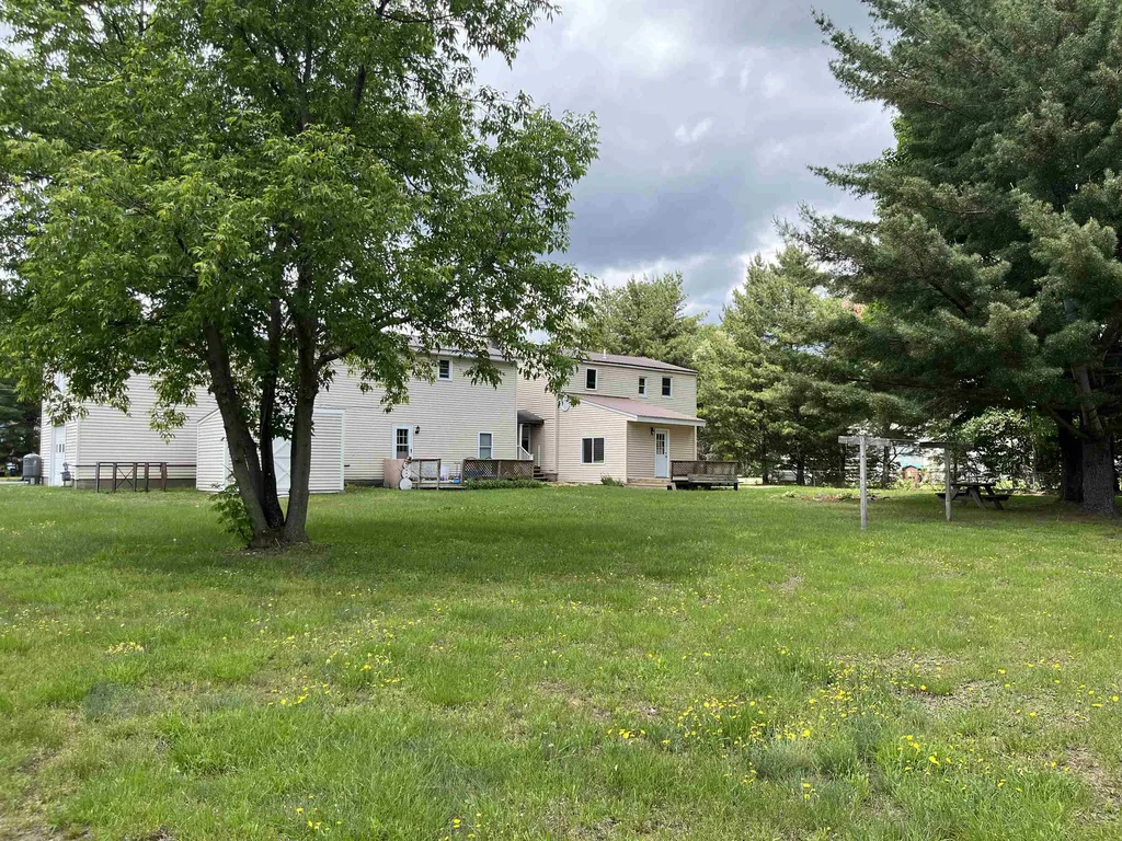 50-52 Mcmullen Road Milton VT 05468