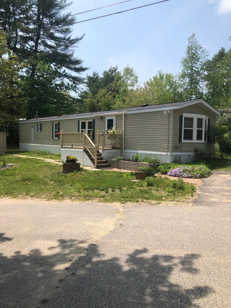 16 Spruce Drive Lee NH 03861