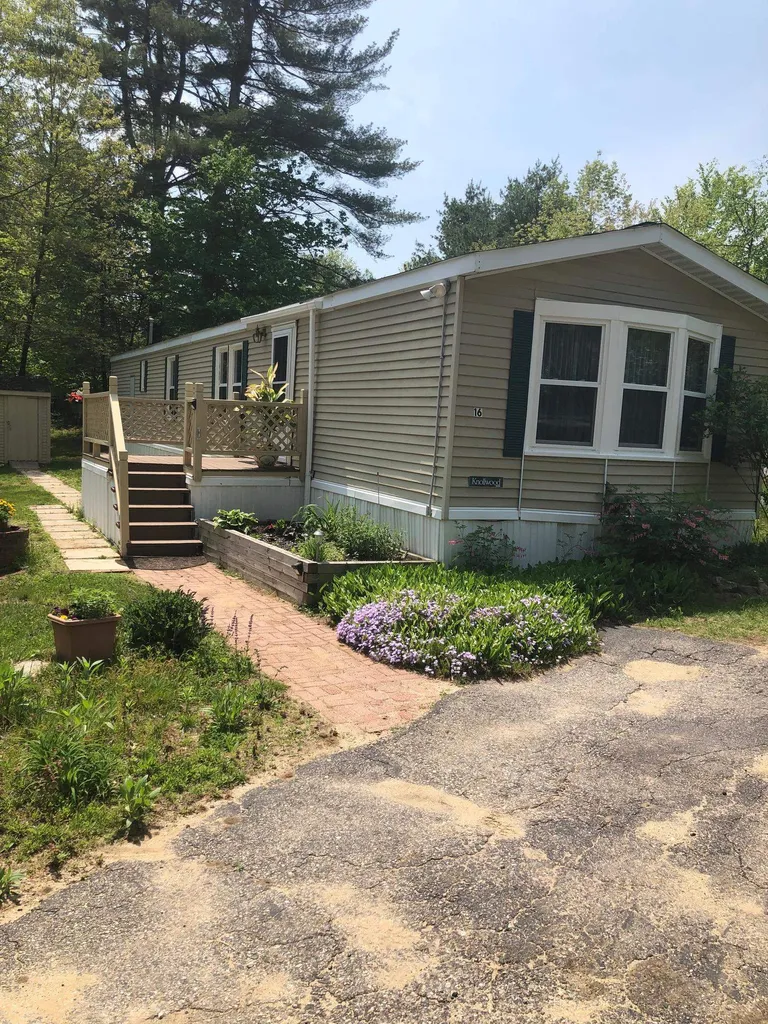 16 Spruce Drive Lee NH 03861