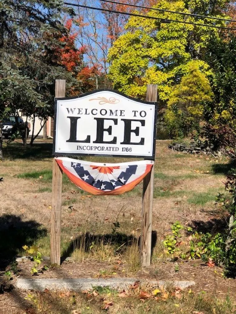 16 Spruce Drive Lee NH 03861