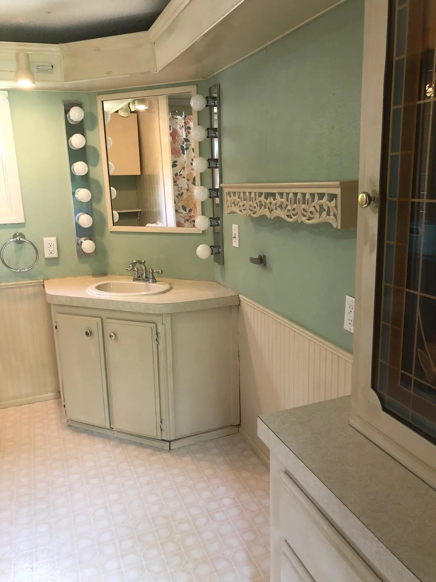 16 Spruce Drive Lee NH 03861