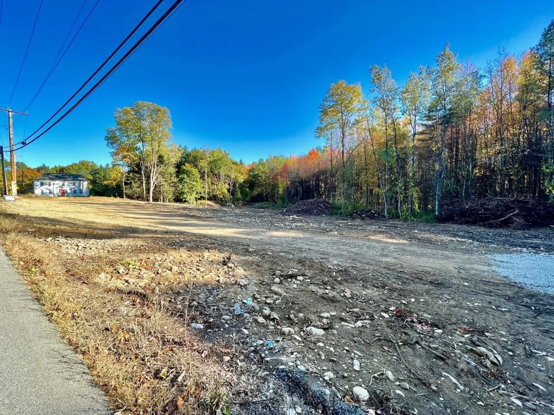 39 Amesbury Road Newton NH 03858