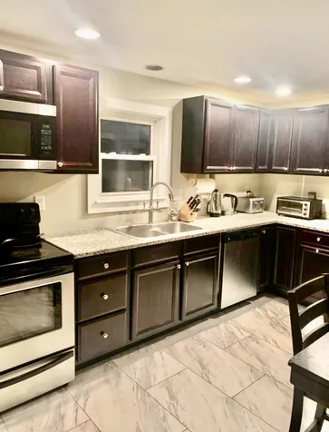 81 Winchester Street Portsmouth NH 03801