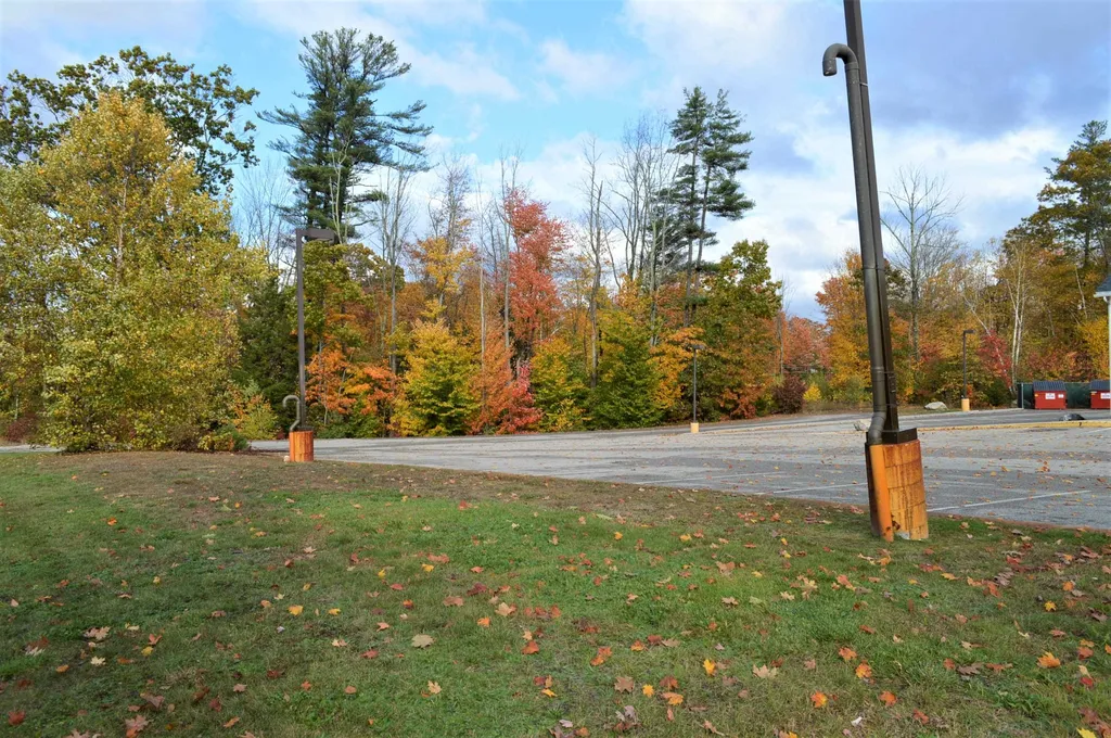 8 Rochester Road Northwood NH 03261