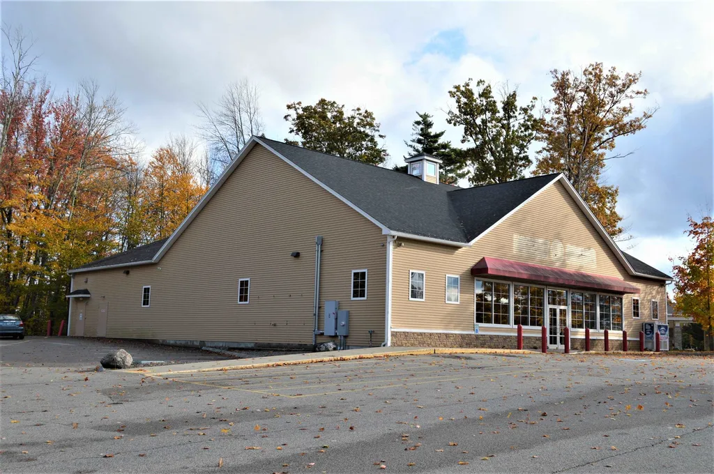8 Rochester Road Northwood NH 03261