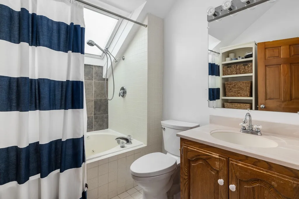 581 Ocean Boulevard Hampton NH 03842-3689