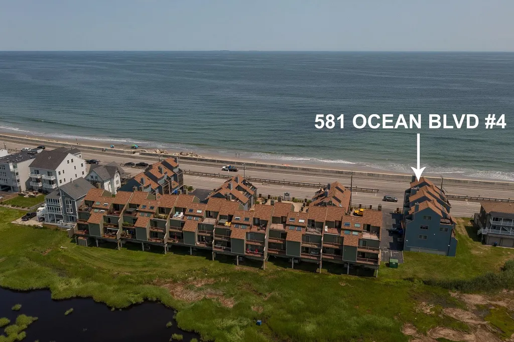 581 Ocean Boulevard Hampton NH 03842-3689