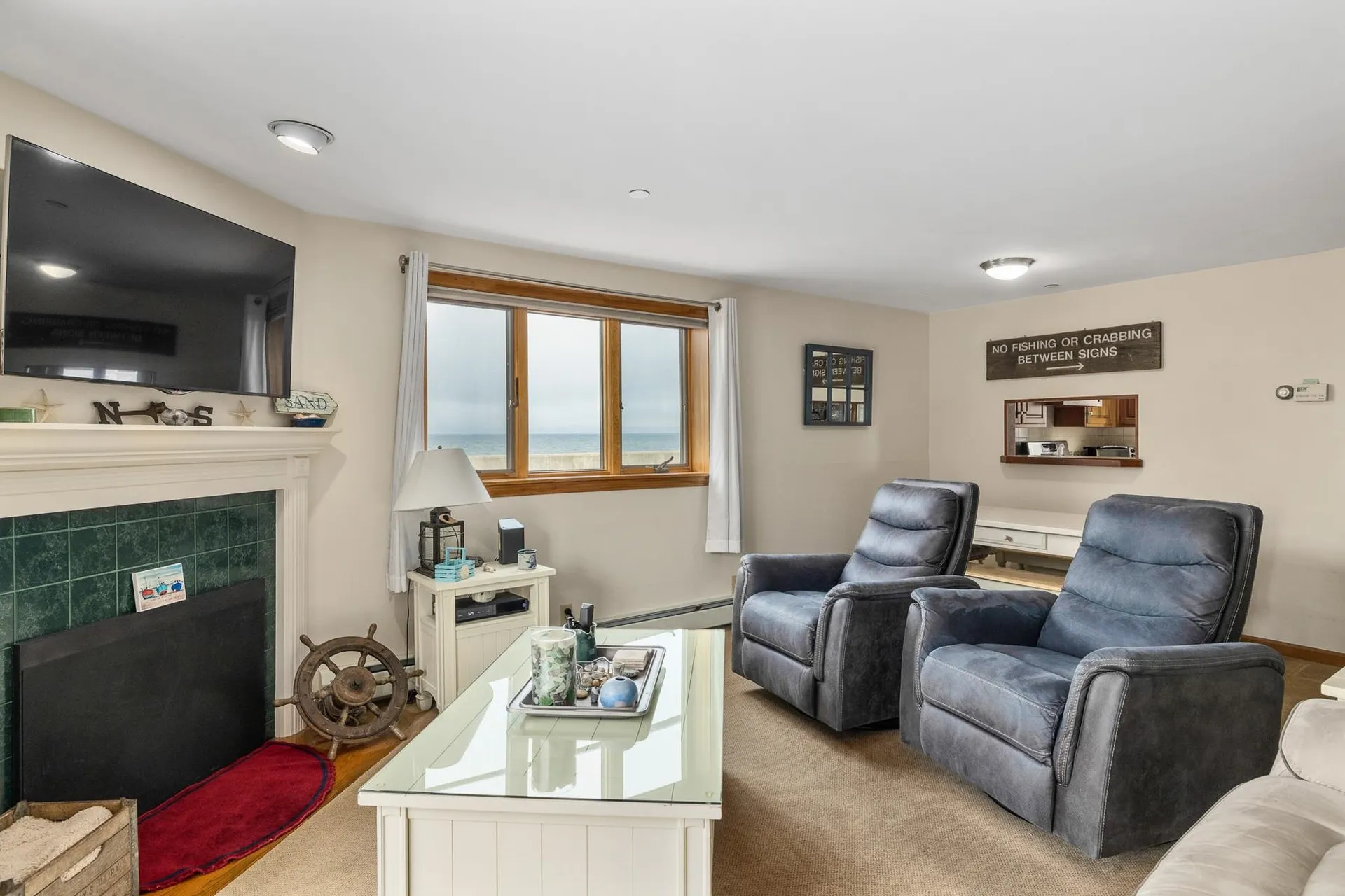 581 Ocean Boulevard Hampton NH 03842-3689