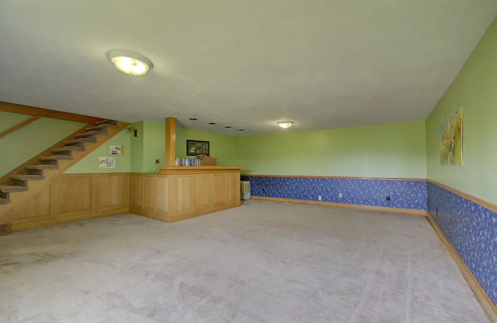 84 Spring Road Tunbridge VT 05077