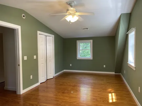 55 Back Street Newfane VT 05345