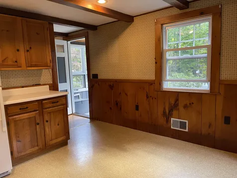 55 Back Street Newfane VT 05345