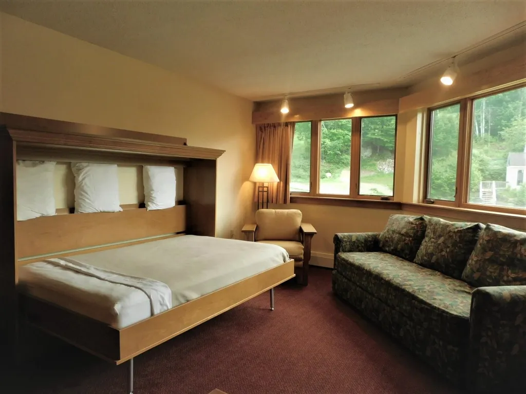 90 Loon Mountain Road Lincoln NH 03251