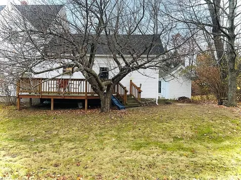 514 Mast Road Manchester NH 03102