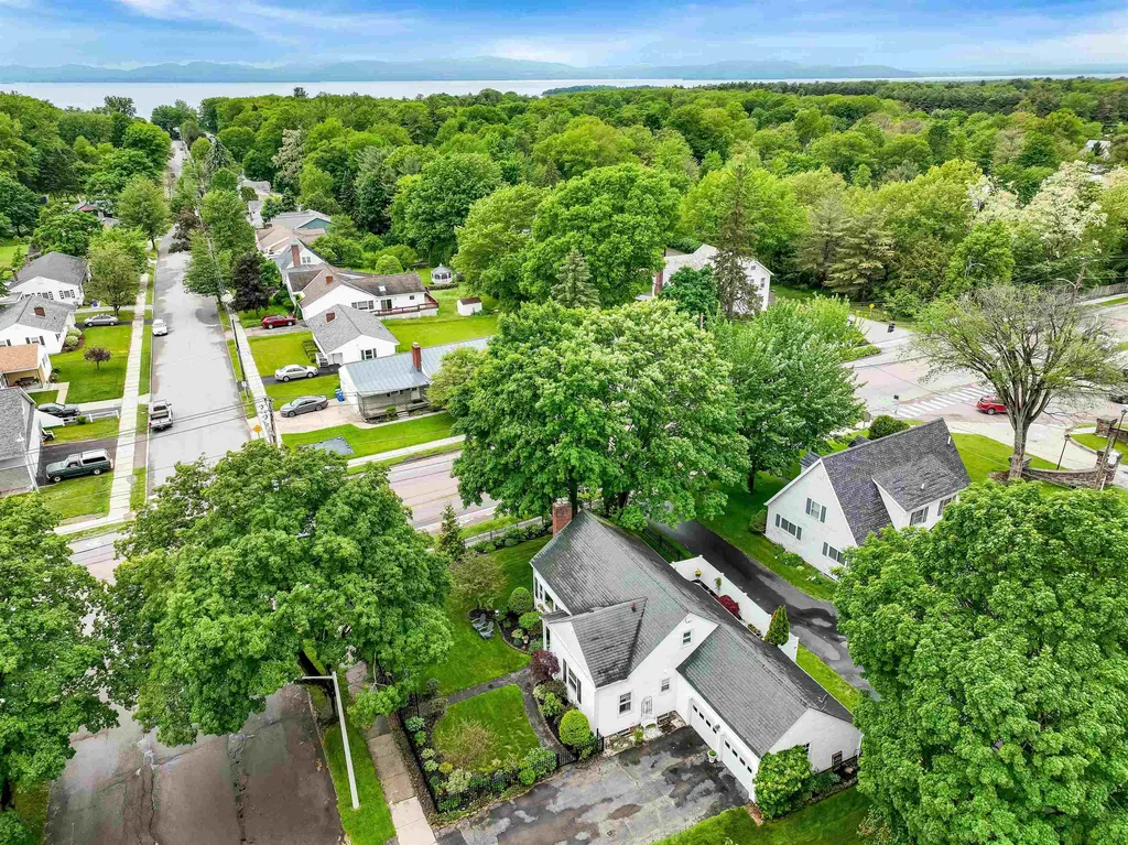 6 Village Green Burlington VT 05408