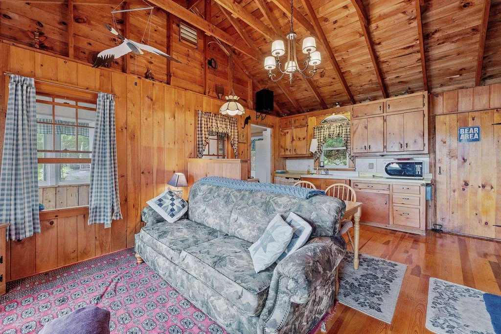 77 South Shore Road New Durham NH 03855