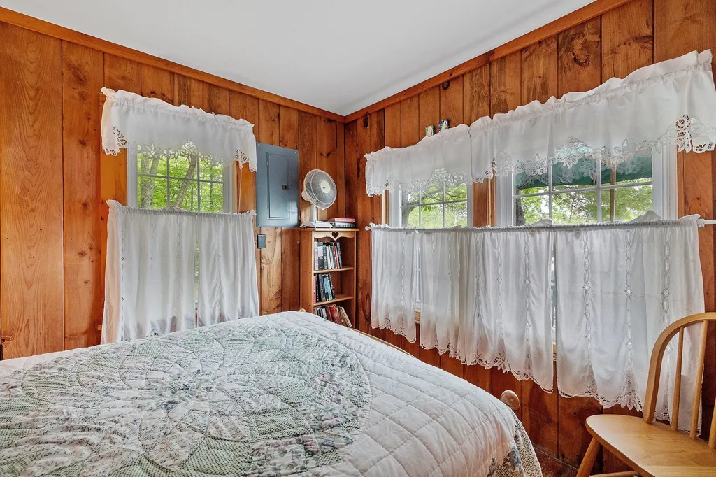 77 South Shore Road New Durham NH 03855