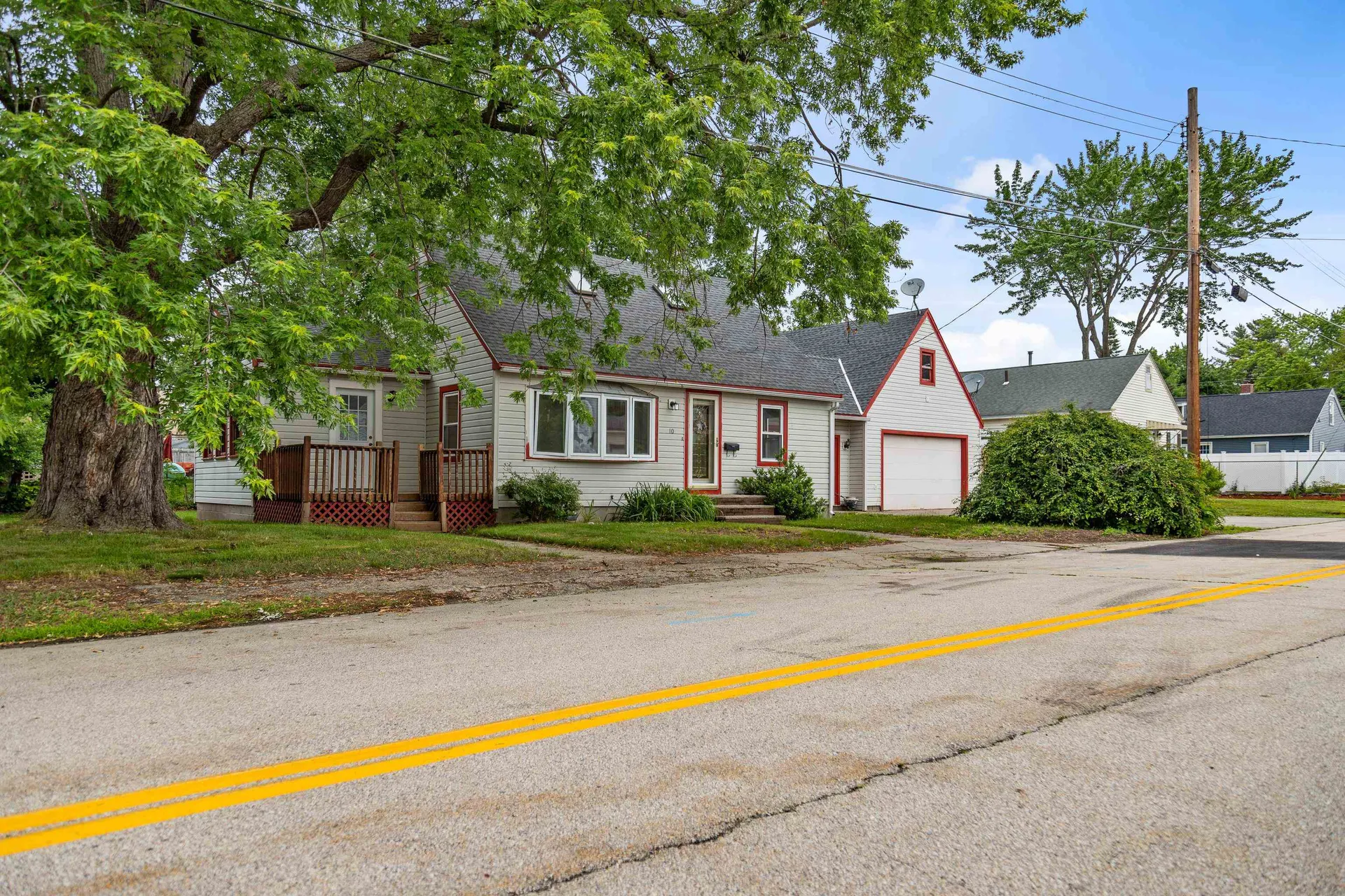 10 Blanchard Street Nashua NH 03060