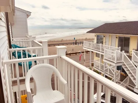 415 Ocean Boulevard Hampton NH 03842