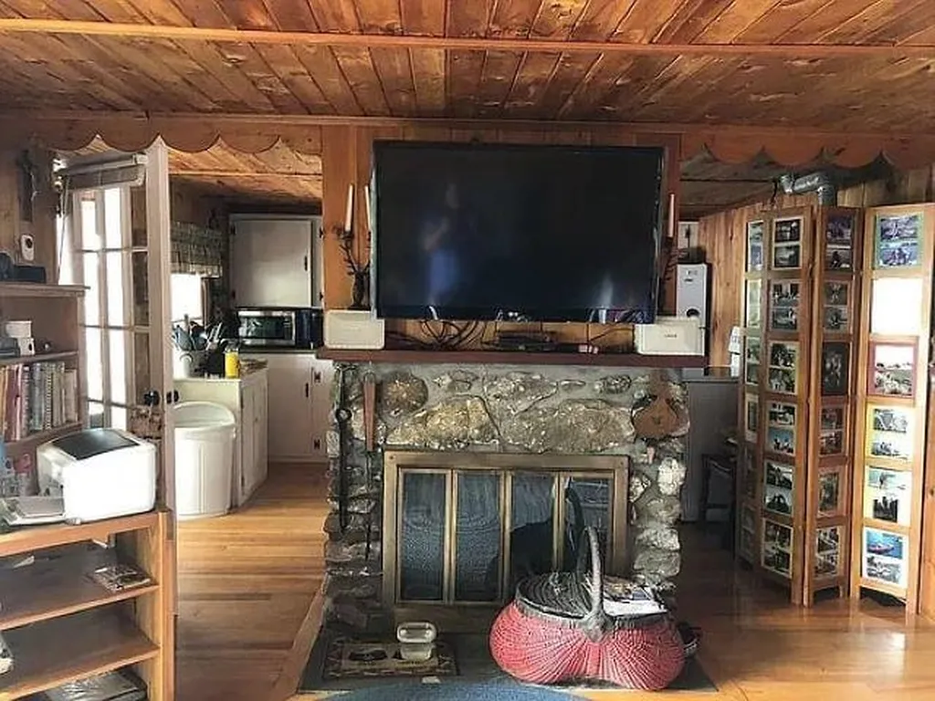 79 Eastman Shore Road S Laconia NH 03246