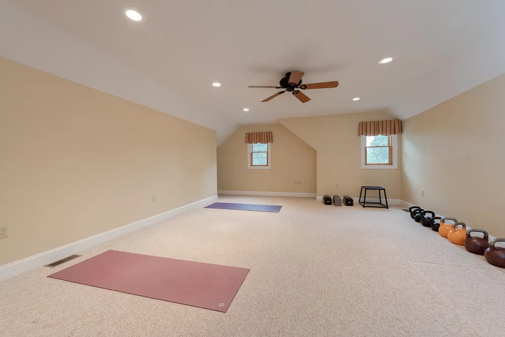 44 Edgewater Lane Thornton NH 03285