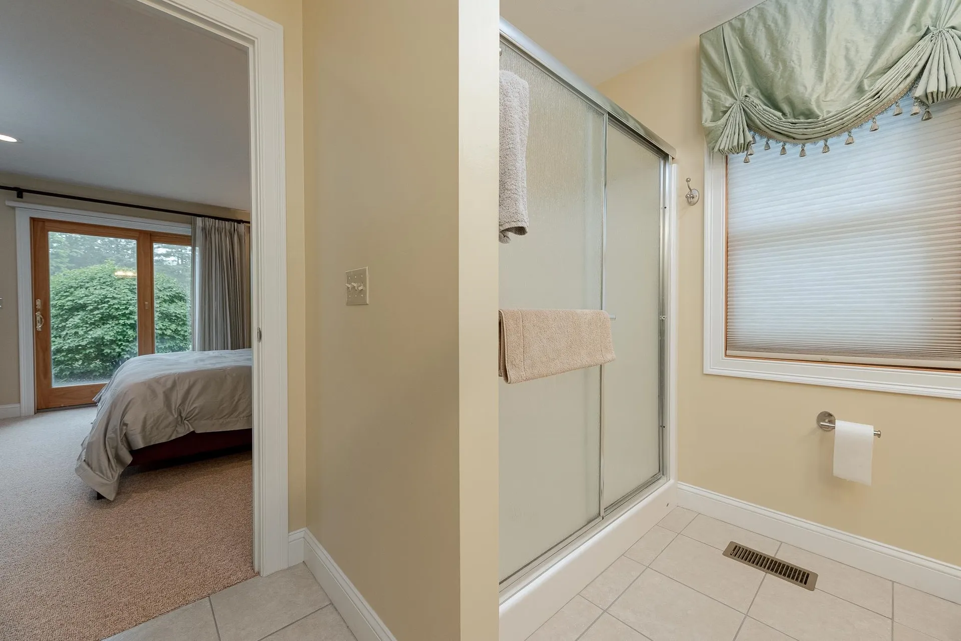 44 Edgewater Lane Thornton NH 03285