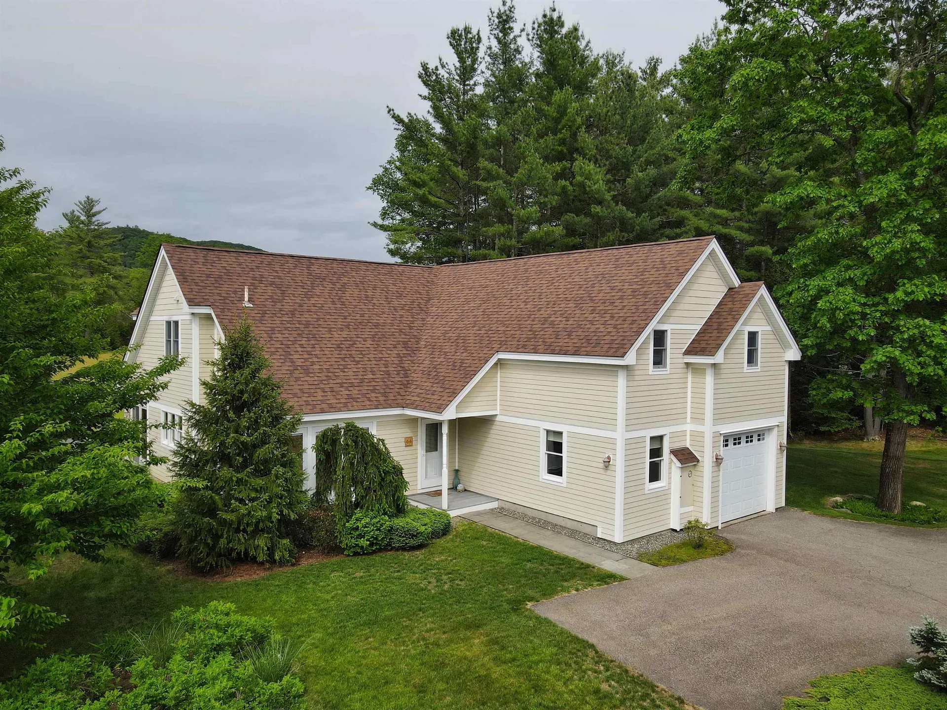 44 Edgewater Lane Thornton NH 03285