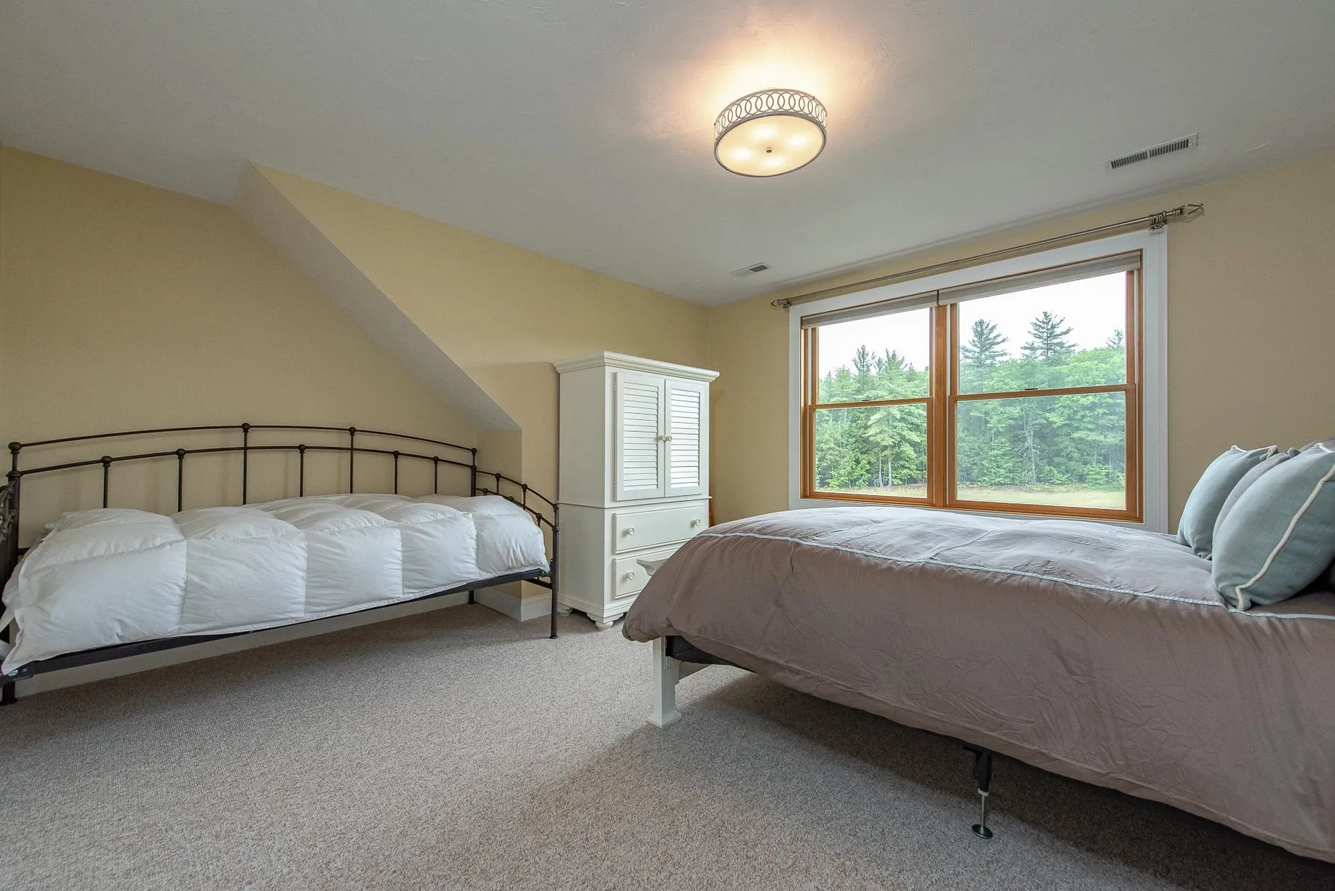 44 Edgewater Lane Thornton NH 03285