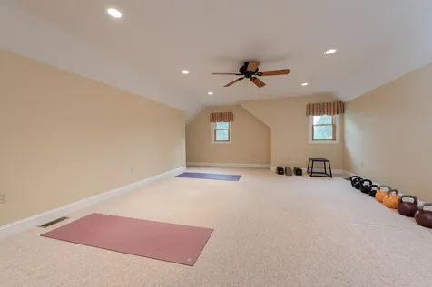 44 Edgewater Lane Thornton NH 03285