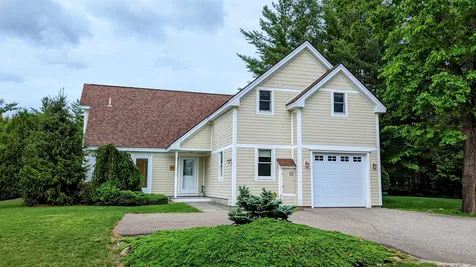 44 Edgewater Lane Thornton NH 03285