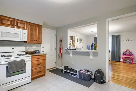 17 Mitchell Street Merrimack NH 03054