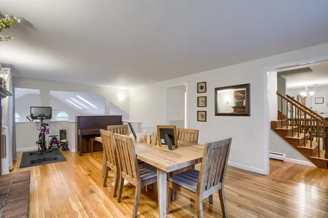 17 Mitchell Street Merrimack NH 03054