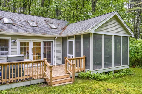 17 Mitchell Street Merrimack NH 03054