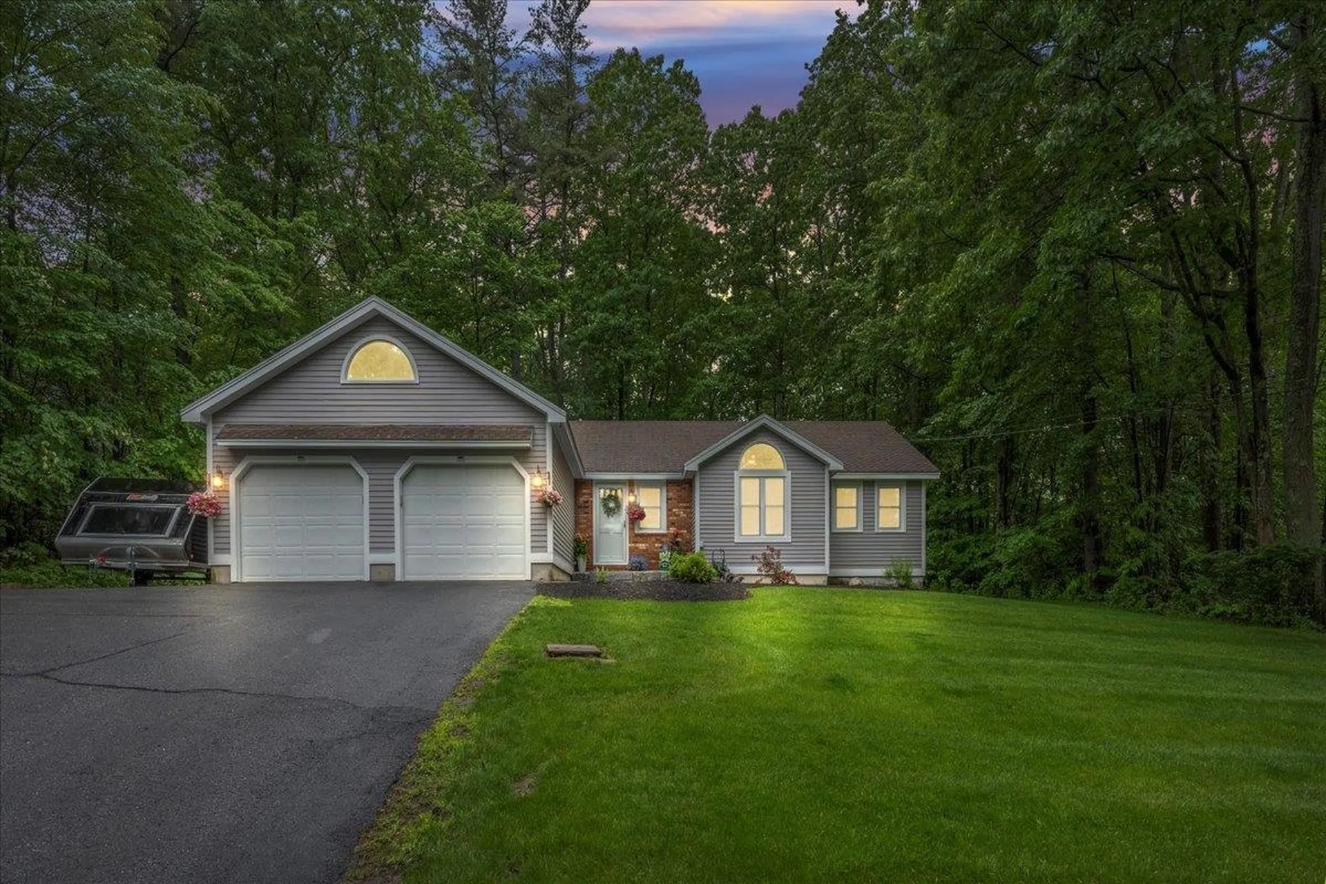 44 Joanne Drive Hooksett NH 03106