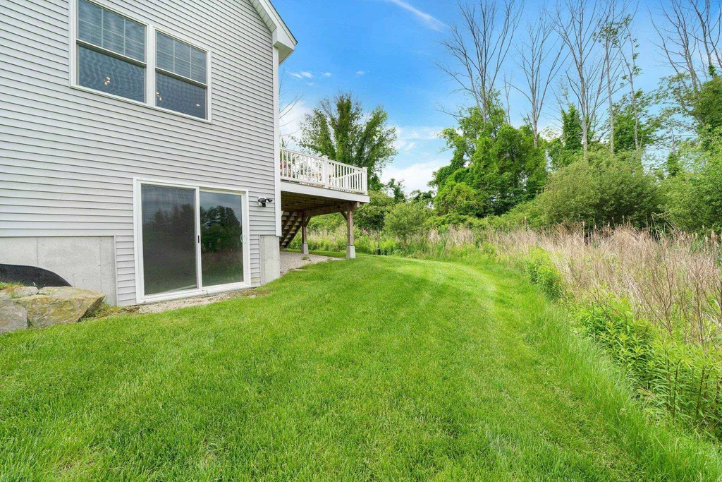 9 Chadwick Circle Windham NH 03087